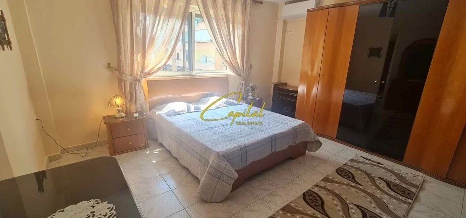 Tirane, jepet me qera apartament 2+1 Kati 2, 100 m² 570 € (RRUGA DRITAN HOXHA)