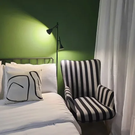 Tirane, shitet garsonier 1+1 , 90.000 € (kompleksi kontakt)