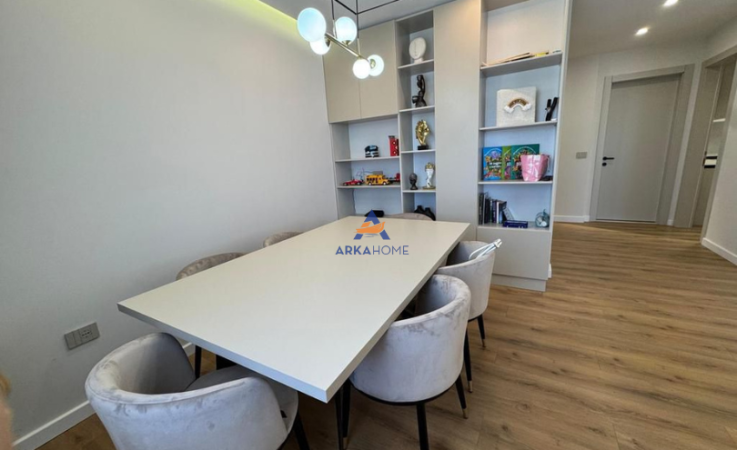 Tirane, shitet apartament 2+1+Ballkon Kati 5, 160 m² 300.000 € (KODRA E DIELLIT 2)