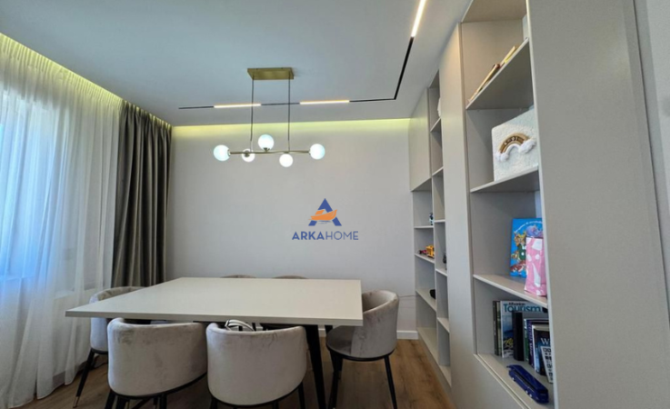 Tirane, shitet apartament 2+1+Ballkon Kati 5, 160 m² 300.000 € (KODRA E DIELLIT 2)