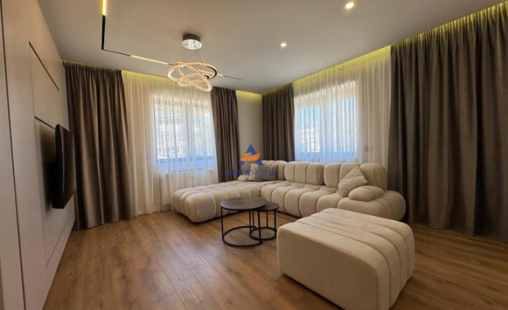 Tirane, shitet apartament 2+1+Ballkon Kati 5, 160 m² 300.000 € (KODRA E DIELLIT 2)