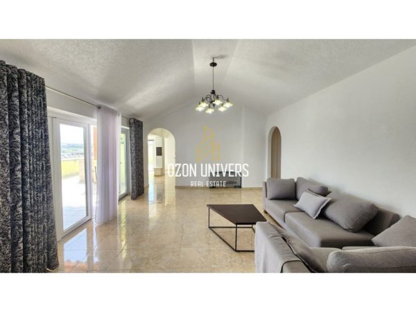 Tirane, shitet apartament+verande | Penthouse 3+1+Ballkon Kati 6, 356 m² 666.000 € (Liqeni i Thatë Tirana, Albania)