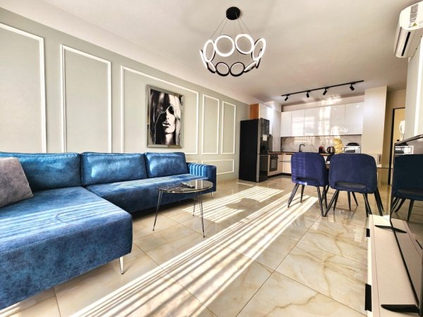 Me Qira : Luxury 1+1 (📍Kompleksi Olimpik - Komuna Parisit) 100% e rikonstruktuar - Pallat i Ri - Kati 2, Sip 68 m² 780€/Muaj