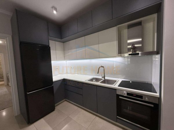 Qera , Apartament 2+1+2, pranë Ardenos, Rruga Industriale, Tiranë. 450 €