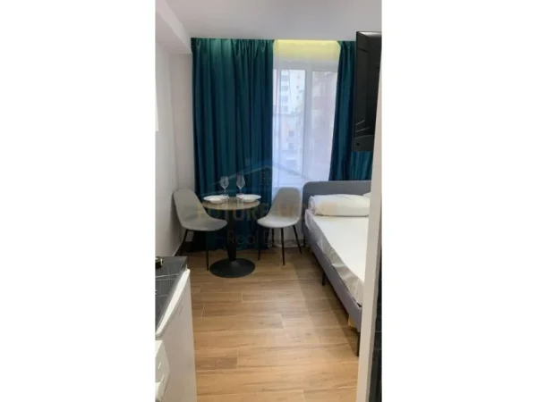 Tirane, shitet garsonier 1+1 Kati 4, 74 m² 333.000 € (Ish Blloku)