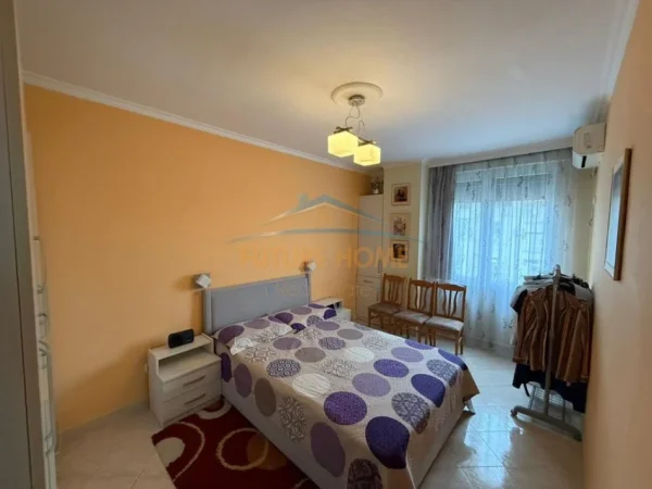 Tirane, shitet apartament 2+1+2+Ballkon Kati 2, 121 m² 250.000 € (21 Dhjetori)