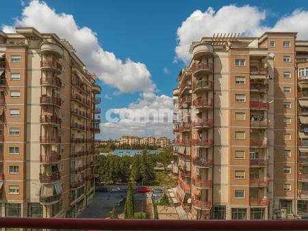 Tirane, shitet apartament 3+1 Kati 5, 128 m² 240.000 € (don bosko)
