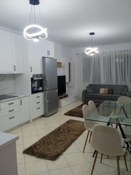 OKAZION! Shitet Apartamenti 2+1+2 me Ballkon në Astir , 168.000 €URO
