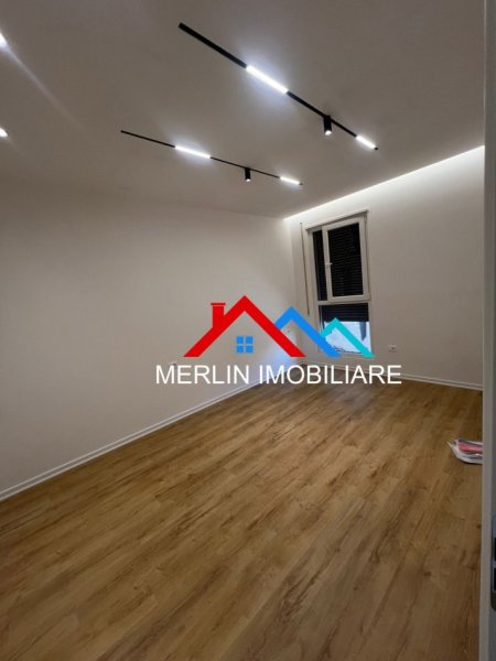 Tirane, jepet me qera zyre Kati 4, 60 m² 500 € (DON BOSKO)