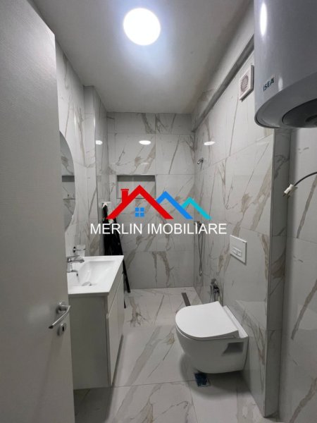 Tirane, jepet me qera zyre Kati 4, 60 m² 500 € (DON BOSKO)
