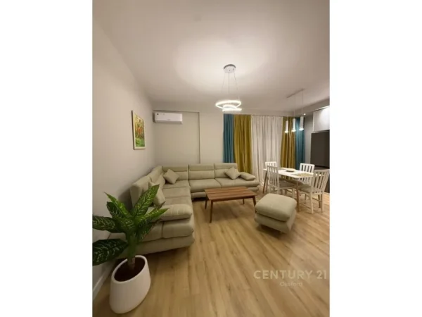 Tirane, jap me qera apartament 1+1 Kati 5, 75 m² 550 €