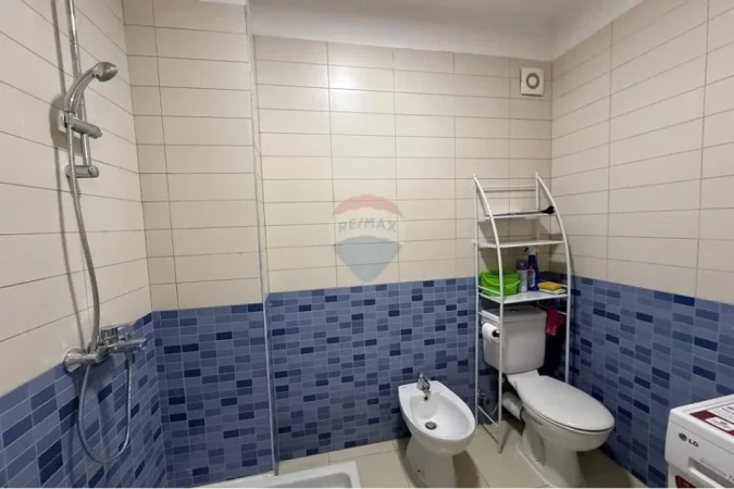 Tirane, shitet apartament 1+1+Aneks+Ballkon Kati 5, 67 m² 140.000 € (Kompleksi AnA)