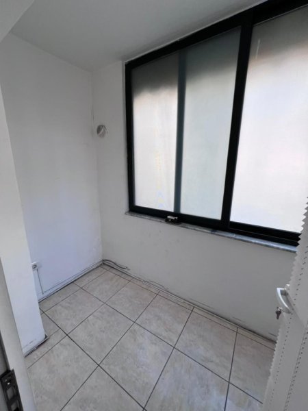 Tirane, jepet me qera apartament 1+1 Kati 2, 58 m² 500 € 