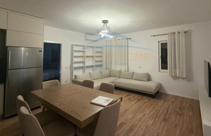 Tirane, shes 3+1+Ballkon Kati 4, 125 m² 141.000 € (Linze)