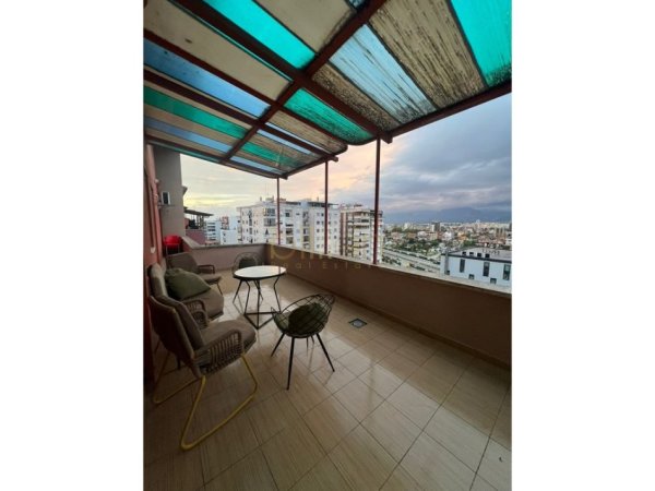 Tirane, jepet me qera 1+1+Ballkon , 70 m² 500 € (Astir)