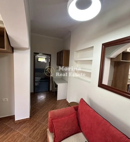 Tirane, jepet me qera shtepi 1+1 Kati 1, 50 m² 450 € (Rruga Dervish Luzha)