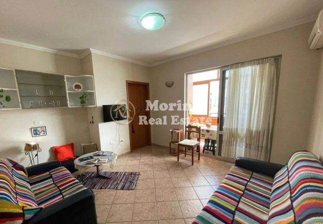 Tirane, jepet me qera apartament 1+1 Kati 6, 55 m² 500 € (Pazari i Ri)