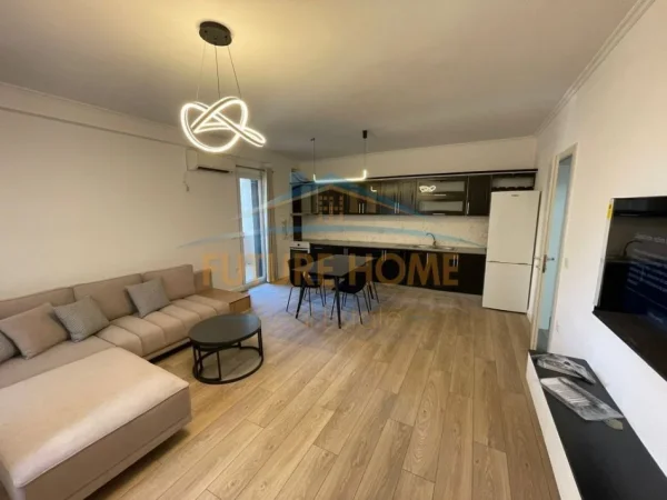 Tirane, jepet me qera apartament 2+1 Kati 2, 99 m² 800 € (Kodra e Diellit)