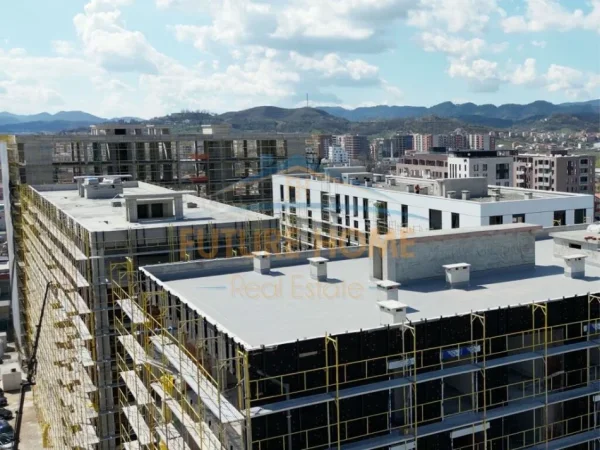 Shitet, Apartament 2+1+Post Parkimi, Akses Tirana, Ish Dogana 180,000 €