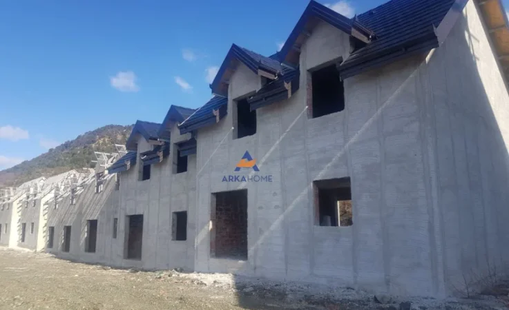 Elbasan, shitet hotel Kati 0, 1.500 m² 1.300.000 € (elbasan, gjinar)