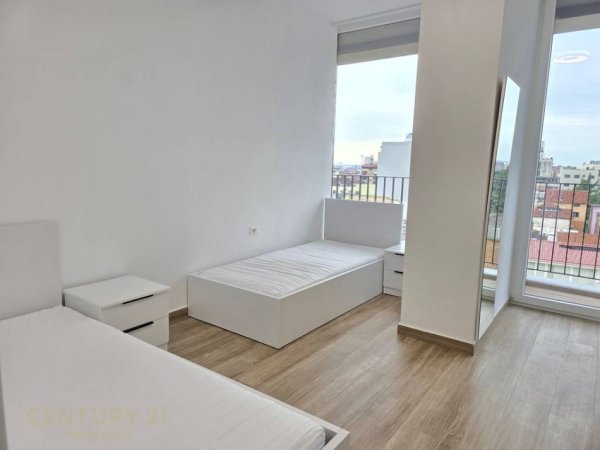 Tirane, jepet me qera apartament 2+1 Kati 5, 112 m² 1.000 € (pranë Shkollës së Kuqe)