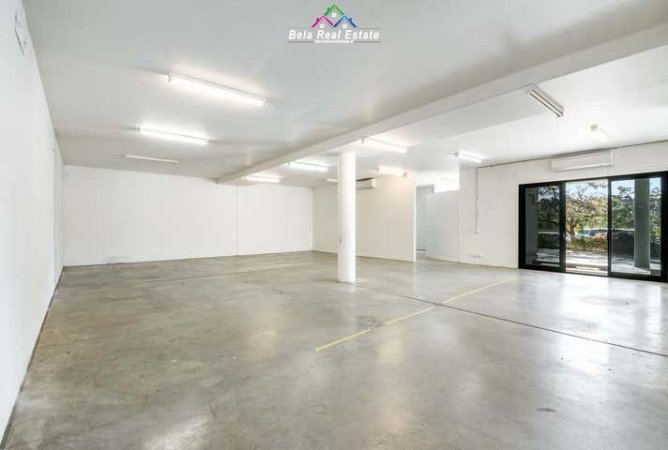 Tirane, jepet me qera zyre Kati 2, 200 m² 2.500 € (delijorgji)