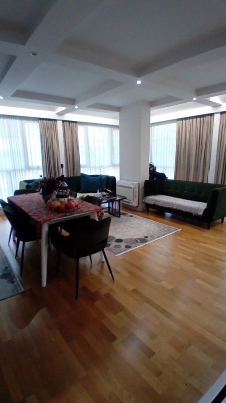 Tirane, shitet apartament 3+1 + 2 plus parkim te perfshir ne  Cmim,Kati 7, 112 m² (Fusha e Avicjoni ne Pedonale)