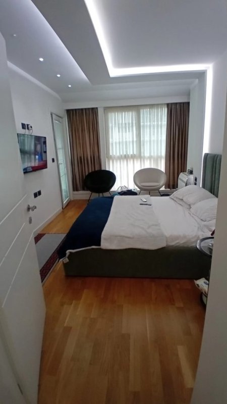 Tirane, shitet apartament 3+1 + 2 plus parkim te perfshir ne  Cmim,Kati 7, 112 m² (Fusha e Avicjoni ne Pedonale)