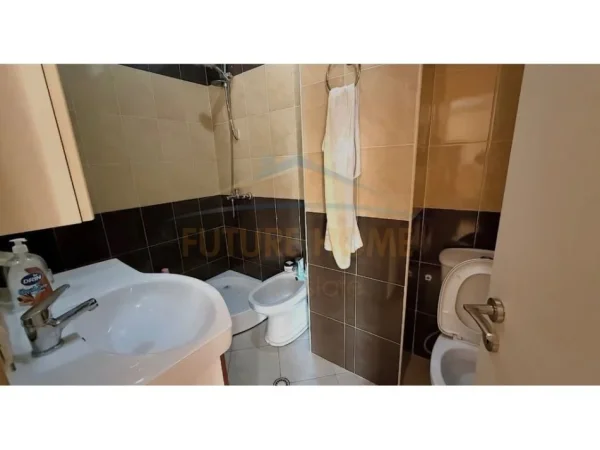 Tirane, shitet apartament 1+1+Ballkon Kati 6, 84 m² 140.000 € (rruga panorama)