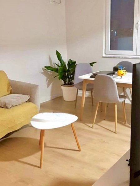 Tirane, shitet apartament 2+1 , 75 m² 149.500 € 