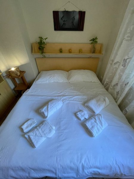 Tirane, jepet me qera apartament 1+1 Kati 6, 50 m² 500 € (pazari ri)