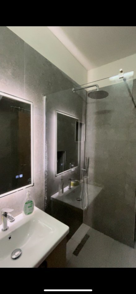 Tirane, jepet me qera apartament 1+1 Kati 6, 50 m² 500 € (pazari ri)