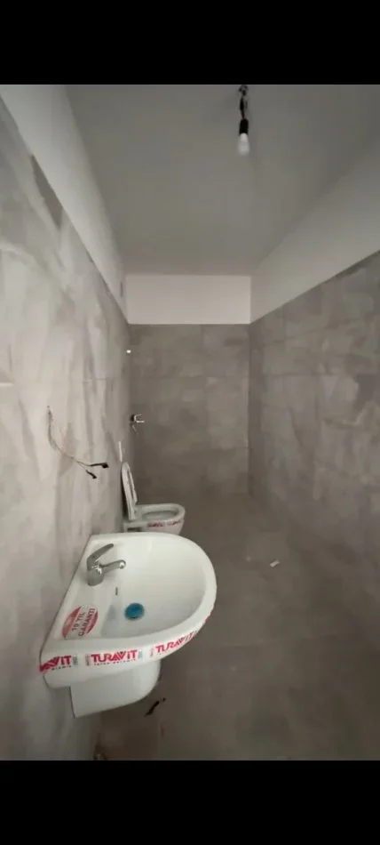 Tirane, shitet apartament 2+1 , 96 m² 105.930 € (Univers City)