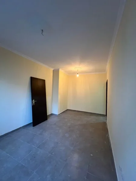 Tirane, shitet apartament 2+1 , 90 m² 122.000 € (Astir)