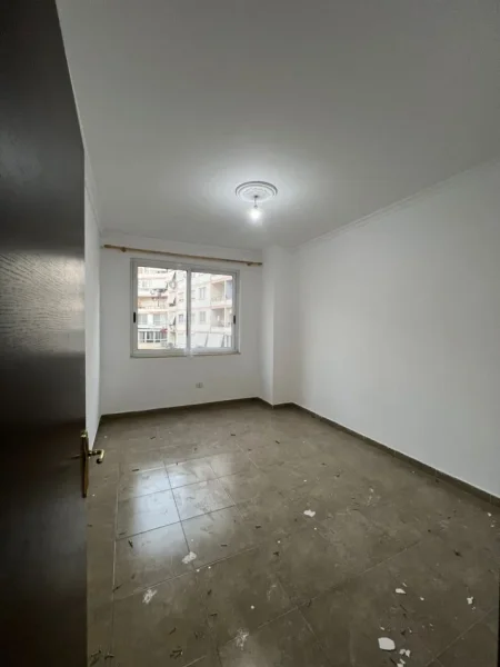 Tirane, shitet apartament 2+1 , 90 m² 122.000 € (Astir)