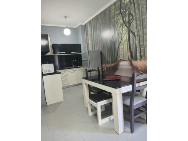 Durres, shitet apartament 1+1 Kati 2, 70 m² 91.000 € (Shkembi i Kavajes)