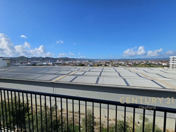 Tirane, shitet apartament 2+1 Kati 6, 95 m² 104.000 € (Univers City)