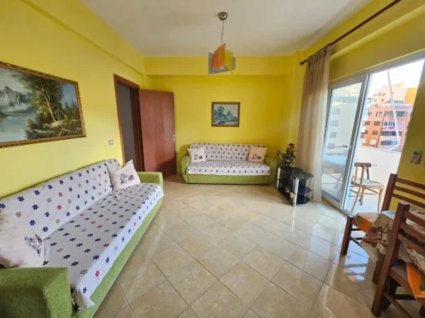 Durres, jepet me qera apartament 1+1+Aneks+Ballkon Kati 5, 65 m² 300 € 