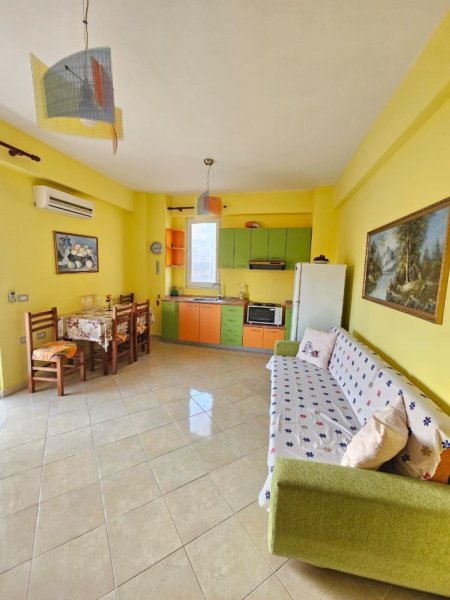 Durres, jepet me qera apartament 1+1+Aneks+Ballkon Kati 5, 65 m² 300 € 