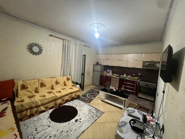 Tirane, shitet shtepi , 2 Kateshe 108 m² 190.000 € (Shkoze)
