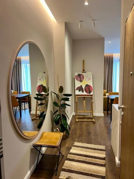 Tirane, jepet me qera apartament 2+1 Kati 9, 95 m² 1.100 € (Komuna e Parisit)