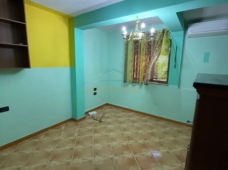 Tirane, shitet apartament 3+1 Kati 1, 110 m² 220.000 € 