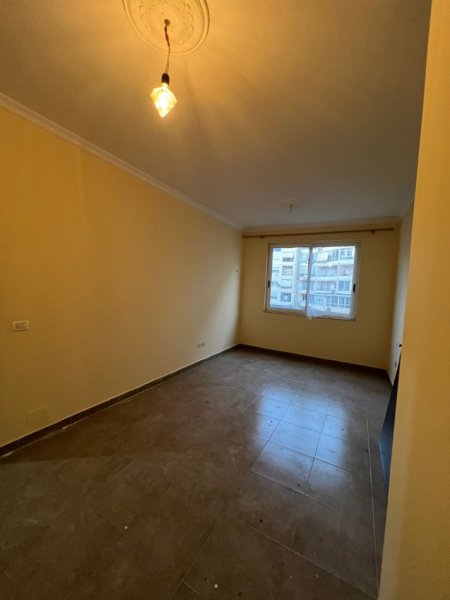 Tirane, shitet apartament 2+1 , 91 m² 122.000 € 
