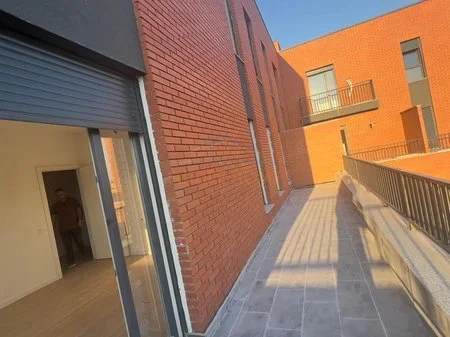 Tirane, shitet apartament 2+1 Kati 5, 81 m² 131.050 € 