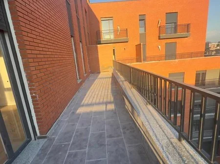 Tirane, shitet apartament 2+1 Kati 5, 81 m² 131.050 € 