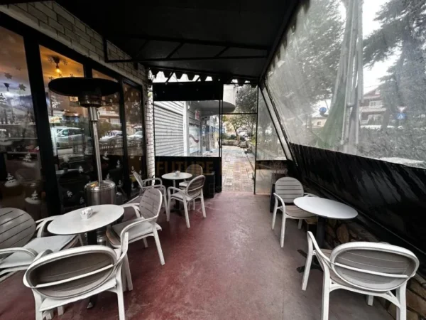 Tirane, shitet ambjent biznesi Kati 0, 53 m² 150.000 € 