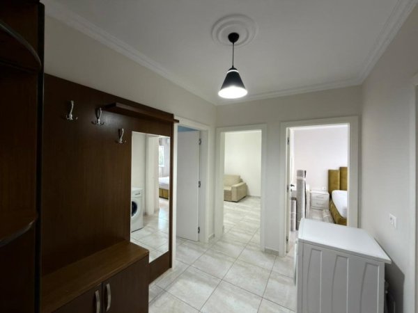 Tirane, jepet me qera apartament 2+1 Kati 1, 71 m² 650 € 