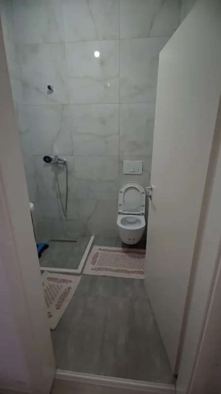 Tirane, shitet apartament 2+1+2+Post Parkimi, Kati 3, 99 m² 175.000 € (Kompleksi Mangalem)