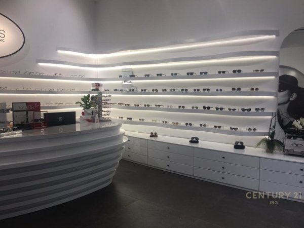 Tirane, jepet me qera ambjent biznesi Kati 0, 100 m² 1.600 € (Stadiumi Dinamo)