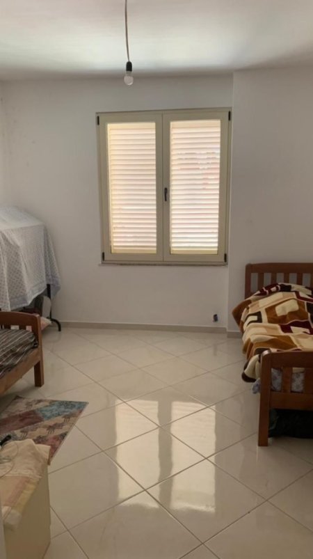 Tirane, shitet apartament 1+1 Kati 3, 110.000 € 